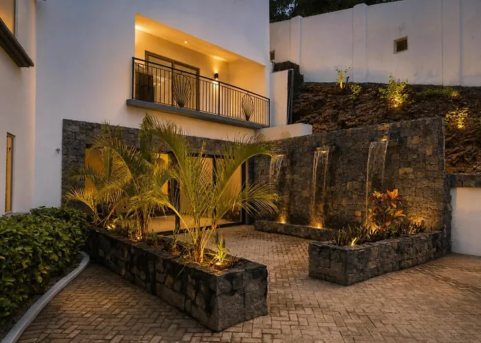 Exclusive Retreats Newest Beachfront Estate W Staff, Breakfast & Chef Available Villa Playa Flamingo