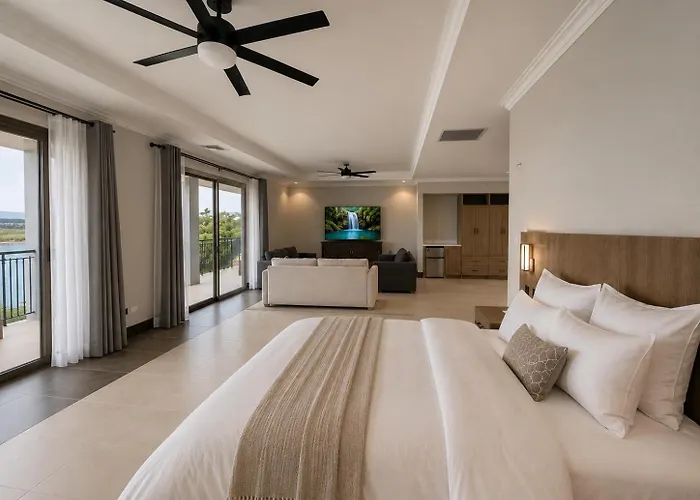 Exclusive Retreats Newest Beachfront Estate W Staff, Breakfast & Chef Available Playa Flamingo