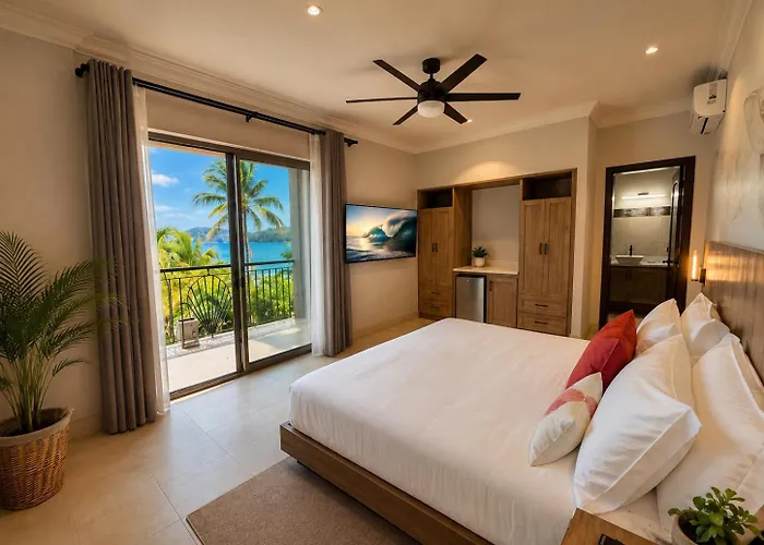 Exclusive Retreats Newest Beachfront Estate W Staff, Breakfast & Chef Available Playa Flamingo
