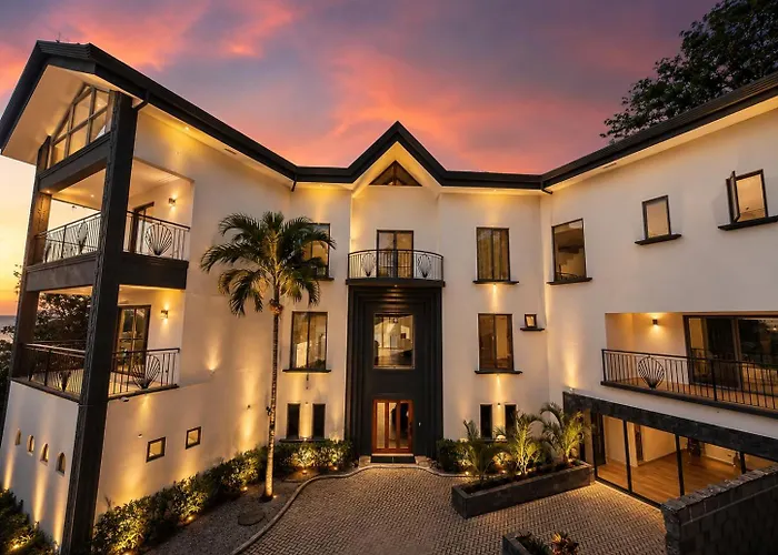 Exclusive Retreats Newest Beachfront Estate W Staff, Breakfast & Chef Available